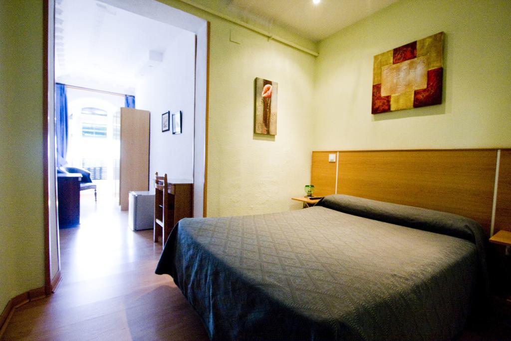 Hostal Trevinca 마드리드 외부 사진