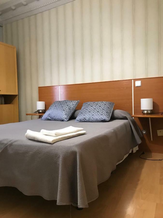 Hostal Trevinca 마드리드 외부 사진